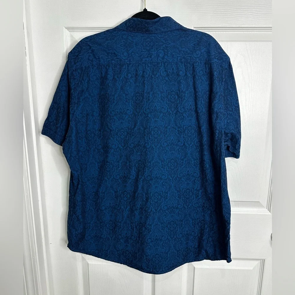 Robert Graham Men's Short Sleeve Shirt Button Up Sz 2XL Classic fit - Picture 2 of 9